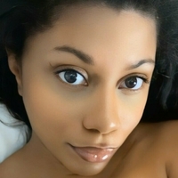 elleseefree Nahé
