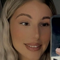Ellie M Nahé