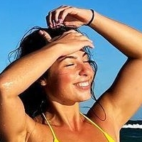 Elly Candi Nahé
