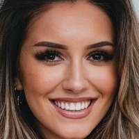Elly Stark Nahé