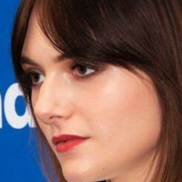 Emilia Jones Nahé