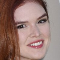 Emily Tyra Nahé
