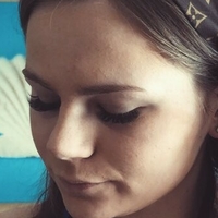 Emily V Nahé