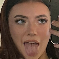 Emma Riott Nahé