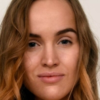 Eva Jolie Nahé