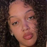 feetbyniahh Nahé