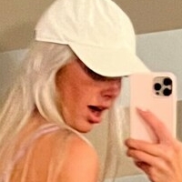 fitchicknextdoor Nahé
