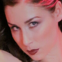 Floofie (Kira Beth) Nahé