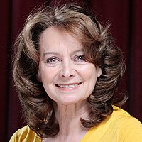 Francesca Annis Nahé