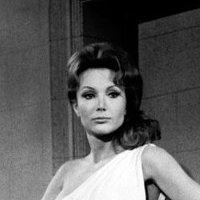 Francine York Nahé