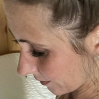 Frau_Jenna Nahé