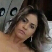 ginagoldboblake Nahé