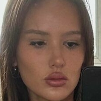 Holly Mueller Nahé