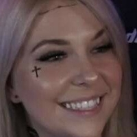 Honhoneyybeebaby Nahé