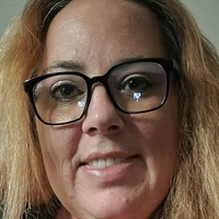 hotteacher27 Nahé