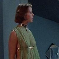 Jenny Agutter Nahé