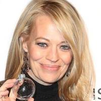 Jeri Ryan Nahé