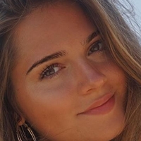 Jessy Hartel Nahé