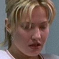 Joey Lauren Adams Nahé