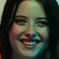 julia.burch Nahé