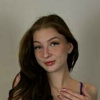 julia-taylor Nahé