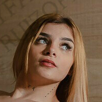 karelyruizoficial Nahé
