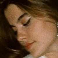 Karin Ron Nahé