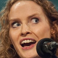 Kate Williams Nahé
