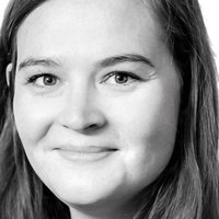 Katherine Blair Nahé