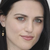 Katie McGrath Nahé