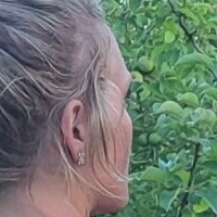 kellymay18 Nahé