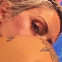 Keri Love Nahé
