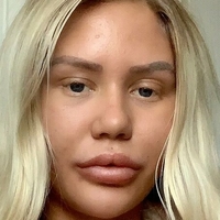 khloeniemela Nahé