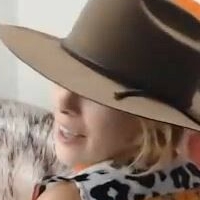Kitty_Cass_ Nahé