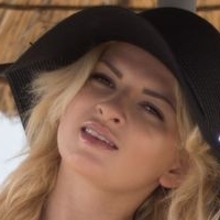 Klaudia Wisniowska Nahé