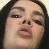 L3xxyyluu Nahé