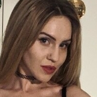 lady_emily_red Nahé