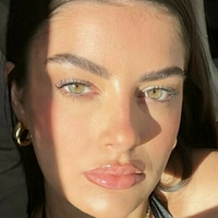 lanemeredithfree Nahé