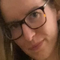 Lara Heller Nahé
