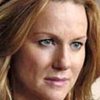 Laura Linney Nahé