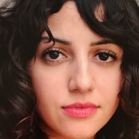 Layla Khoshnoudi Nahé