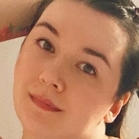 leah-may Nahé