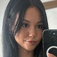 Leah Sharp Nahé