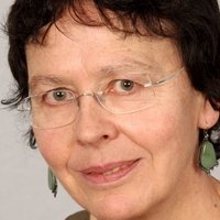 Lesley Milne Nahé