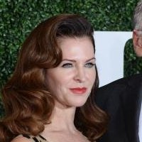 Leslie Harter Zemeckis Nahé