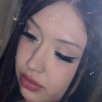 Leslieee1029 Nahé