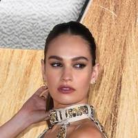 Lily James Nahé