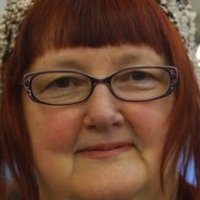 Linda McCrae Nahé