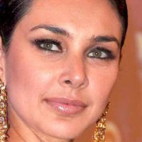Lisa Ray Nahé