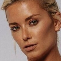 Liv Bentley Nahé